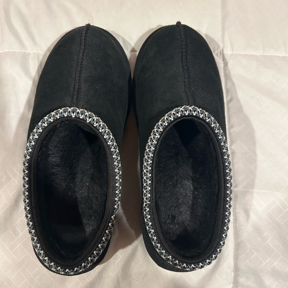 Tasman Uggs